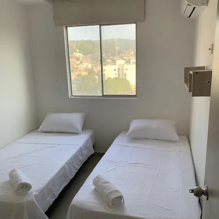 Apartamento Acogder Apto De 3 Hab Excelente Ubicacion *